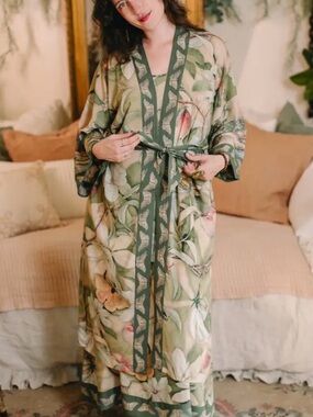 Market of Stars Fleur di Soliel Robe